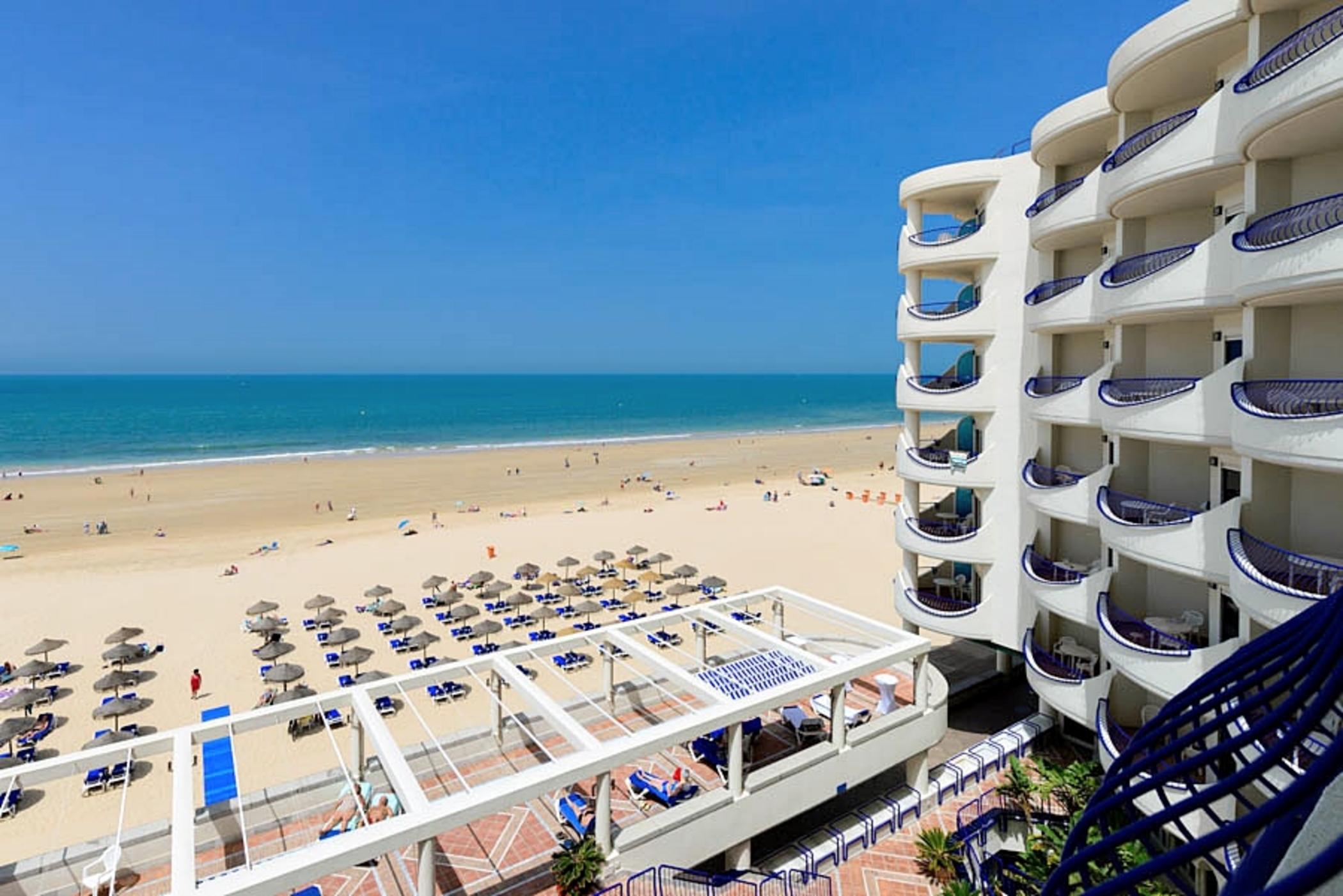 Hotel Playa Victoria Cádiz Exterior photo