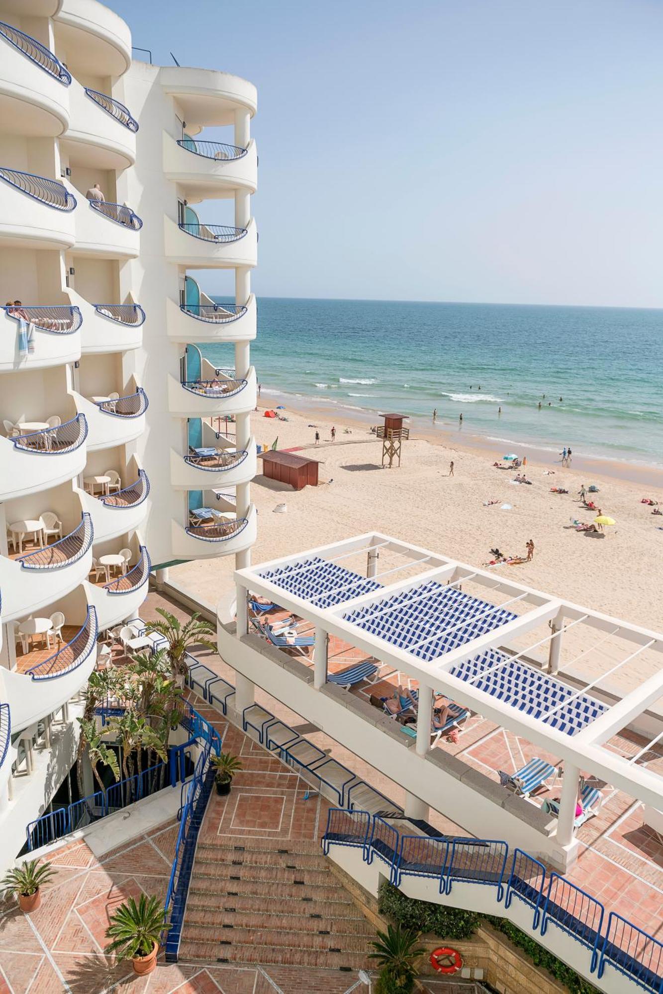 Hotel Playa Victoria Cádiz Exterior photo