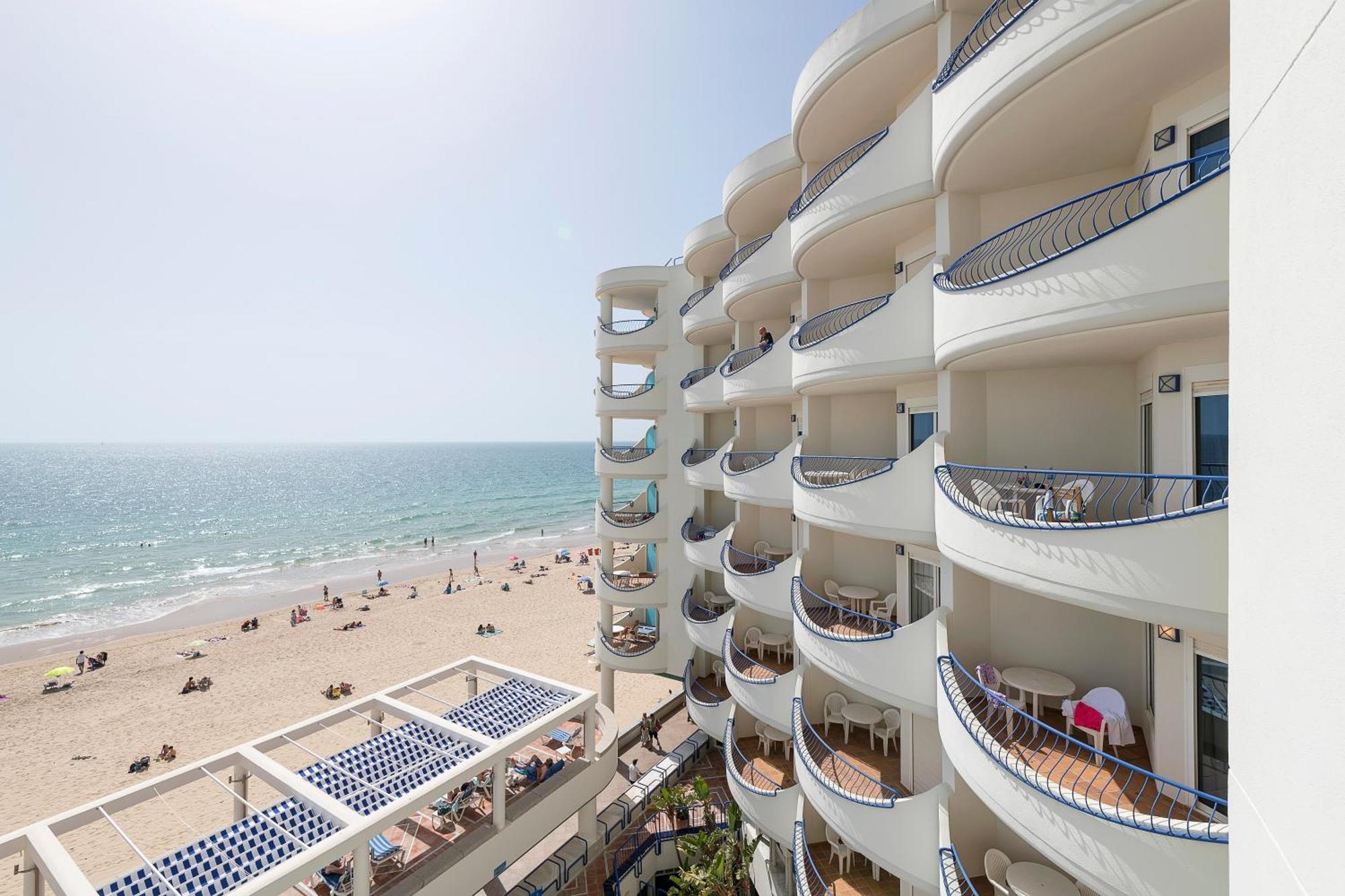 Hotel Playa Victoria Cádiz Exterior photo